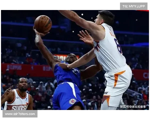 原帅训练场边冰敷脚踝,三分王无奈缺席全明星三分大赛